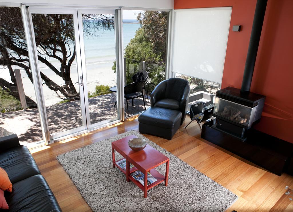 Battery Cove Beach Front Apartment 포트페어리 객실 사진